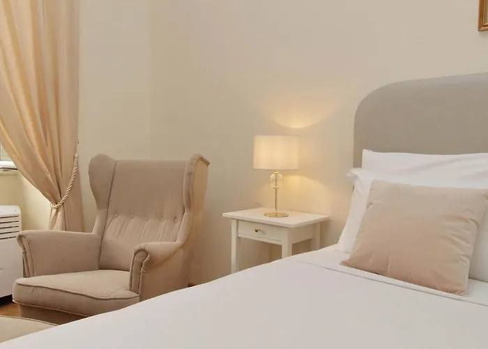 Castel Sant'angelo Elegant Jacobus House Apartment