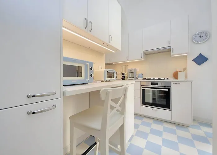 Castel Sant'angelo Elegant Jacobus House Apartment *