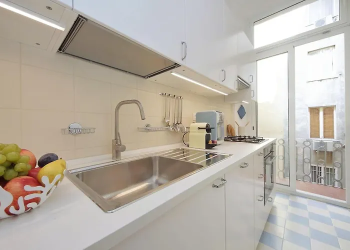 Apartment Castel Sant'angelo Elegant Jacobus House Rom