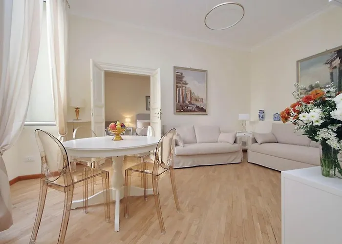 Apartment Castel Sant'angelo Elegant Jacobus House Rom